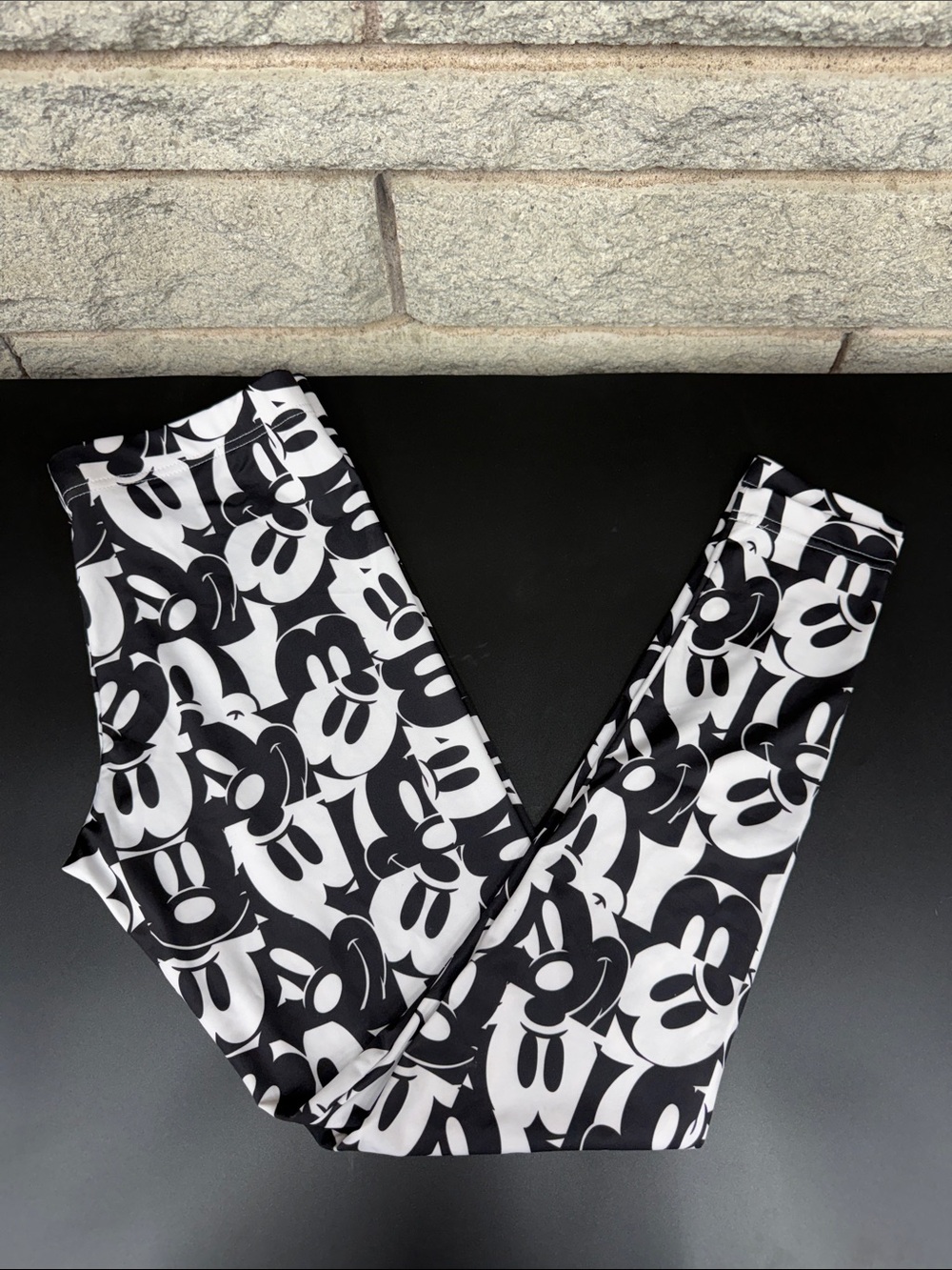 Disney Black & White Mickey Face Print Leggings